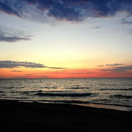 Your Escape To The And Mamaia