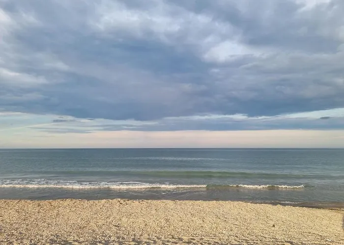 Your Escape To The And Mamaia