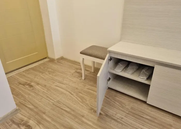 Your Escape To The And Mamaia