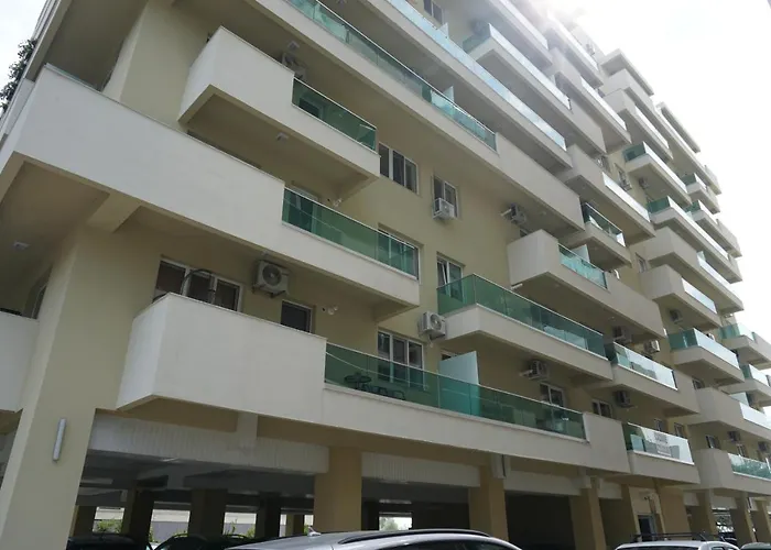 Your Escape To The And * Mamaia