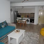 Apartament Your Escape To The And