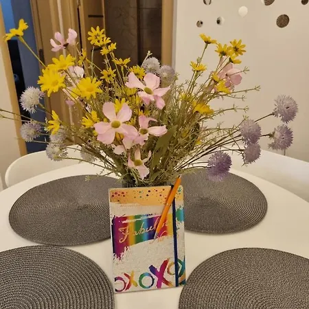 Your Escape To The And Apartman Mamaia