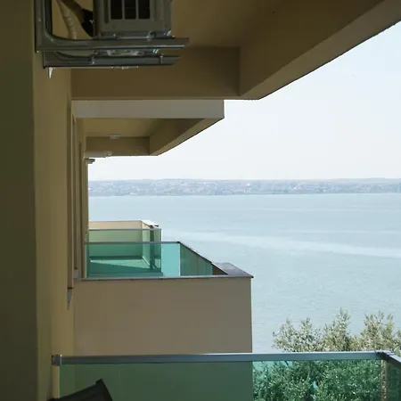 Your Escape To The And Apartment *