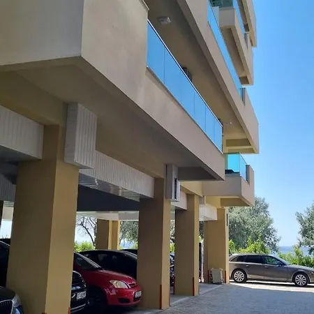 Apartament Your Escape To The And