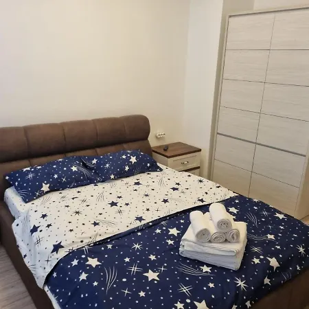 Your Escape To The And * Mamaia