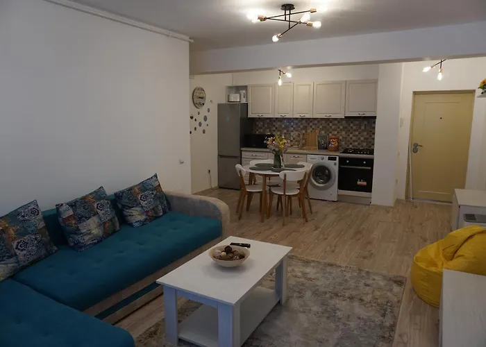 Your Escape To The And Mamaia